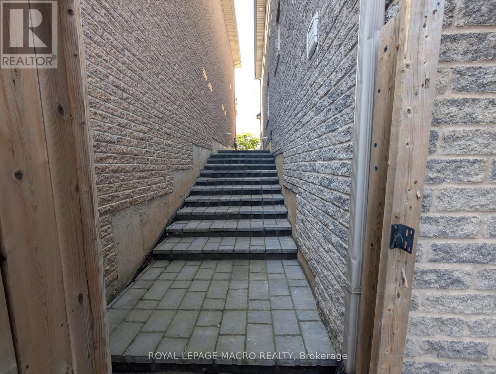 Photo 28 of Basement 65 Irwin Avenue, Hamilton ON