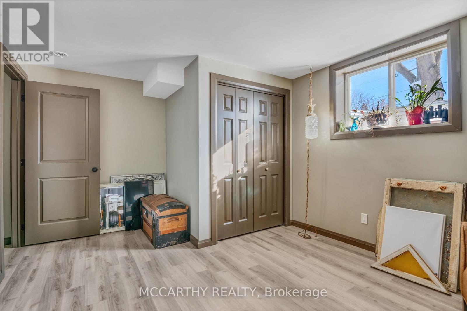 Photo 23 of 130 Wellington Street N, Shelburne ON