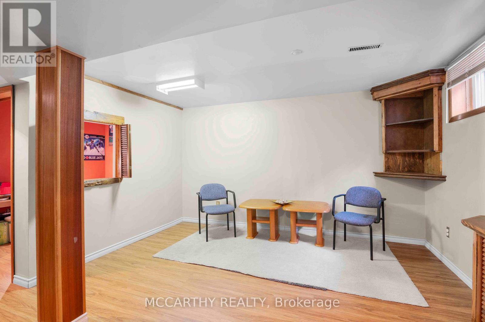 Photo 5 of 21 325 William Street, Shelburne ON