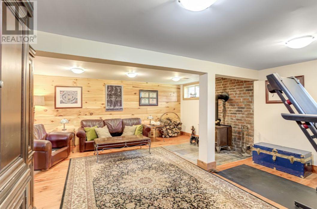 Photo 32 of 1057 Baseline Road, Kawartha Lakes ON