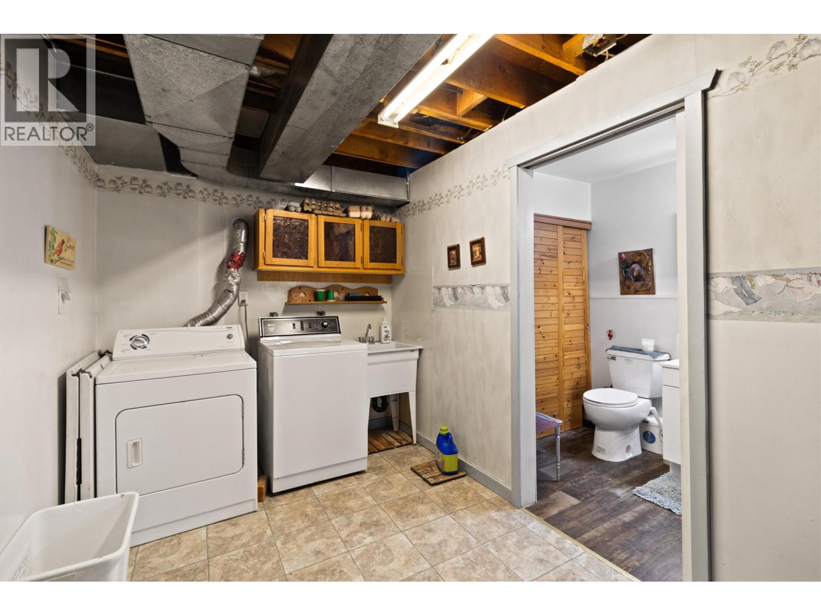 6777 LITTLE FORT 24 HIGHWAY, Lone Butte