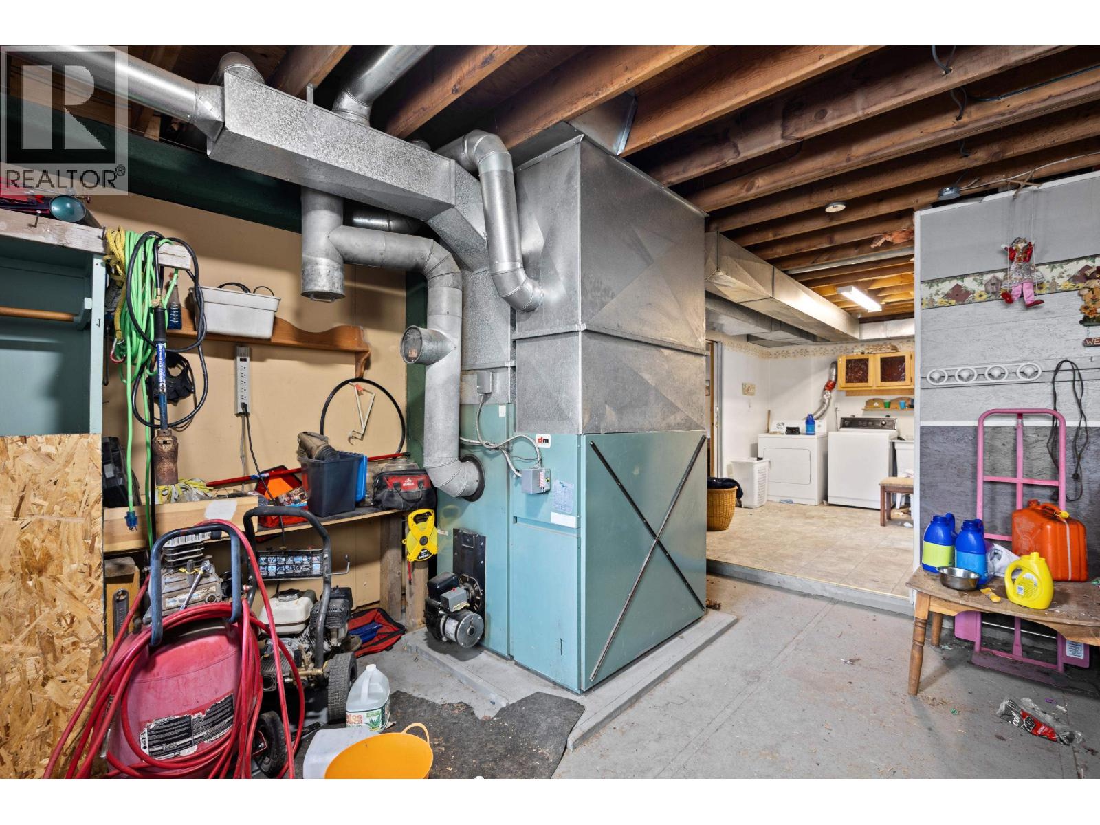 6777 LITTLE FORT 24 HIGHWAY, Lone Butte