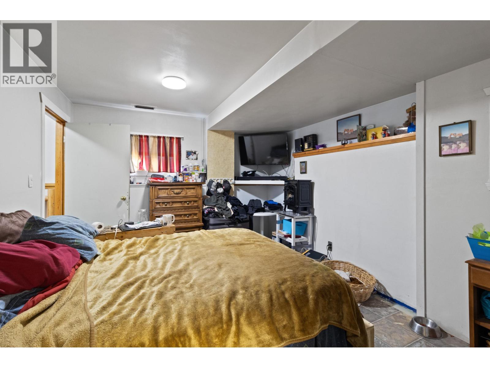 6777 LITTLE FORT 24 HIGHWAY, Lone Butte