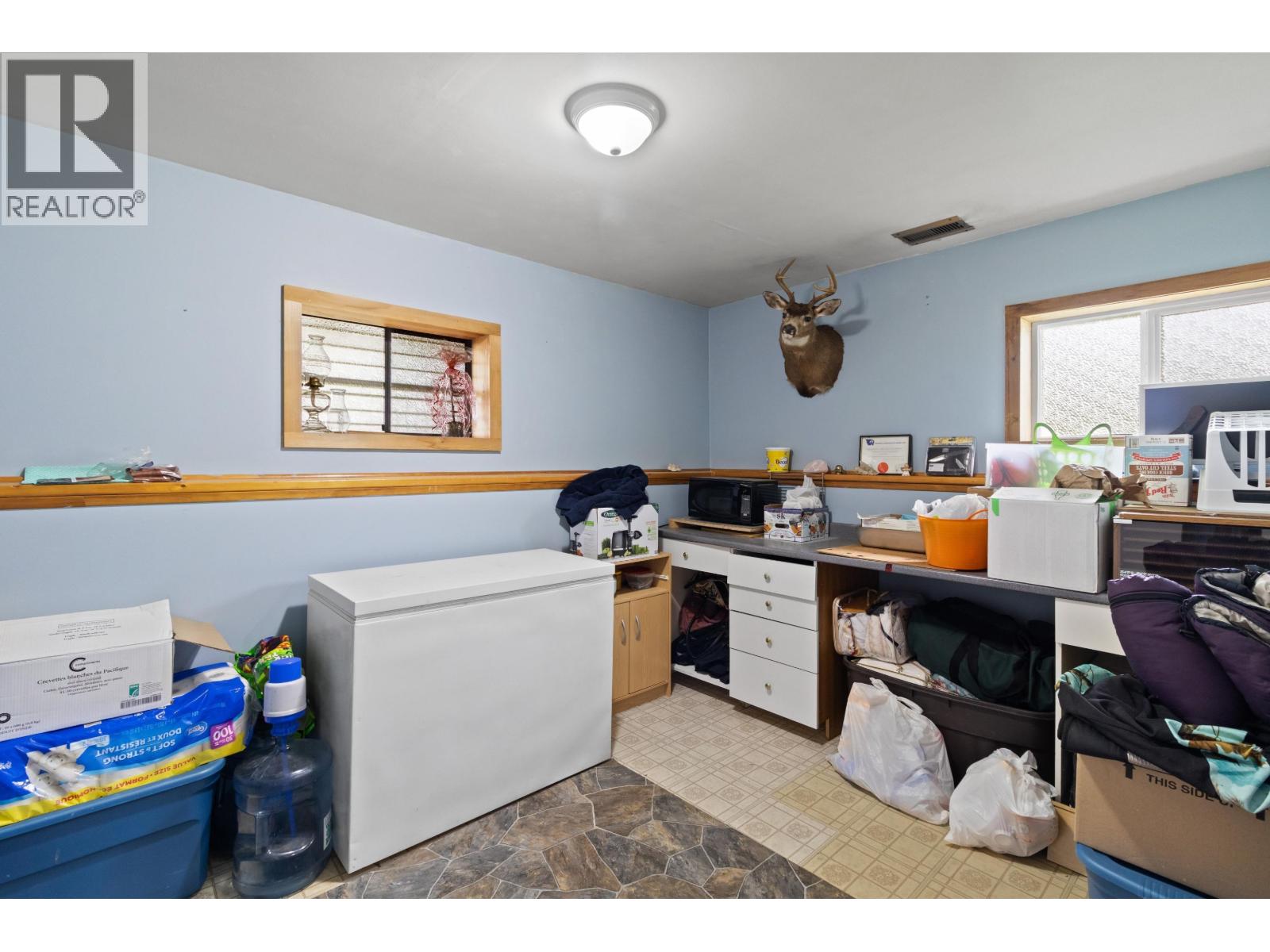 6777 LITTLE FORT 24 HIGHWAY, Lone Butte
