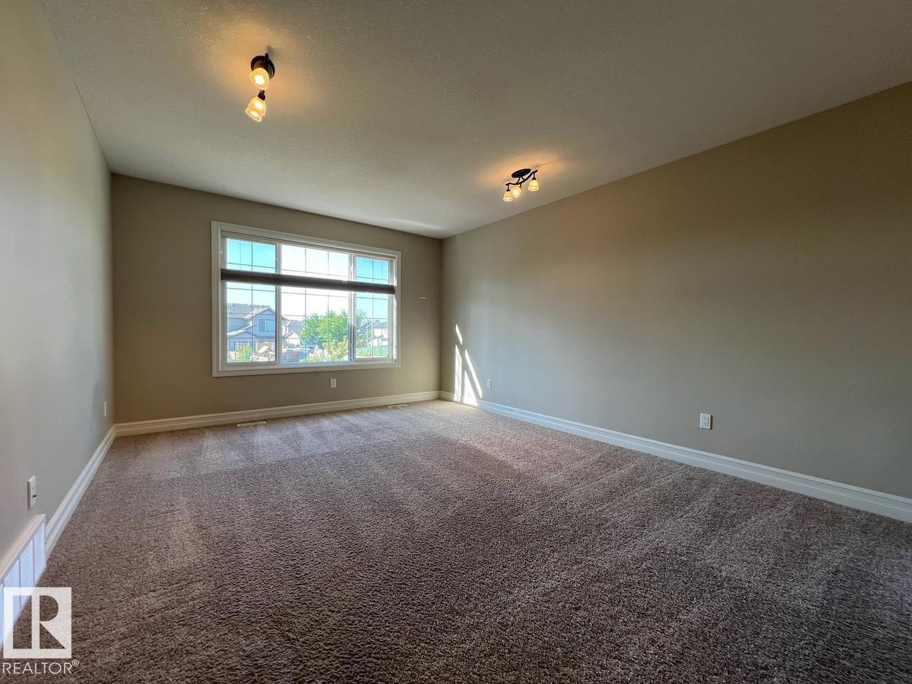 Photo 31 of 13759 166 Av Nw, Edmonton AB