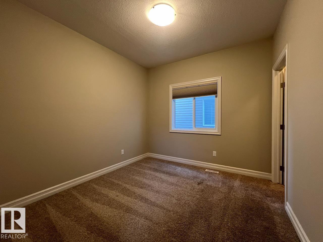 Photo 6 of 13759 166 Av Nw, Edmonton AB