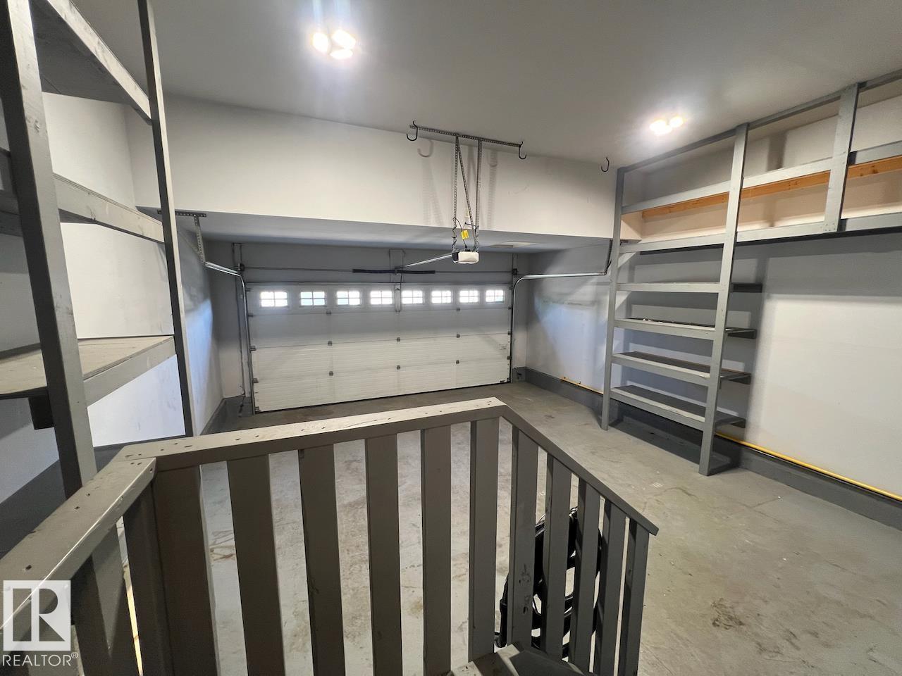 Photo 11 of 13759 166 Av Nw, Edmonton AB
