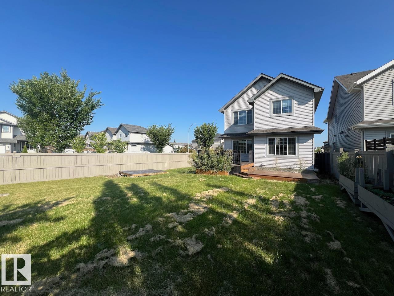 Photo 21 of 13759 166 Av Nw, Edmonton AB