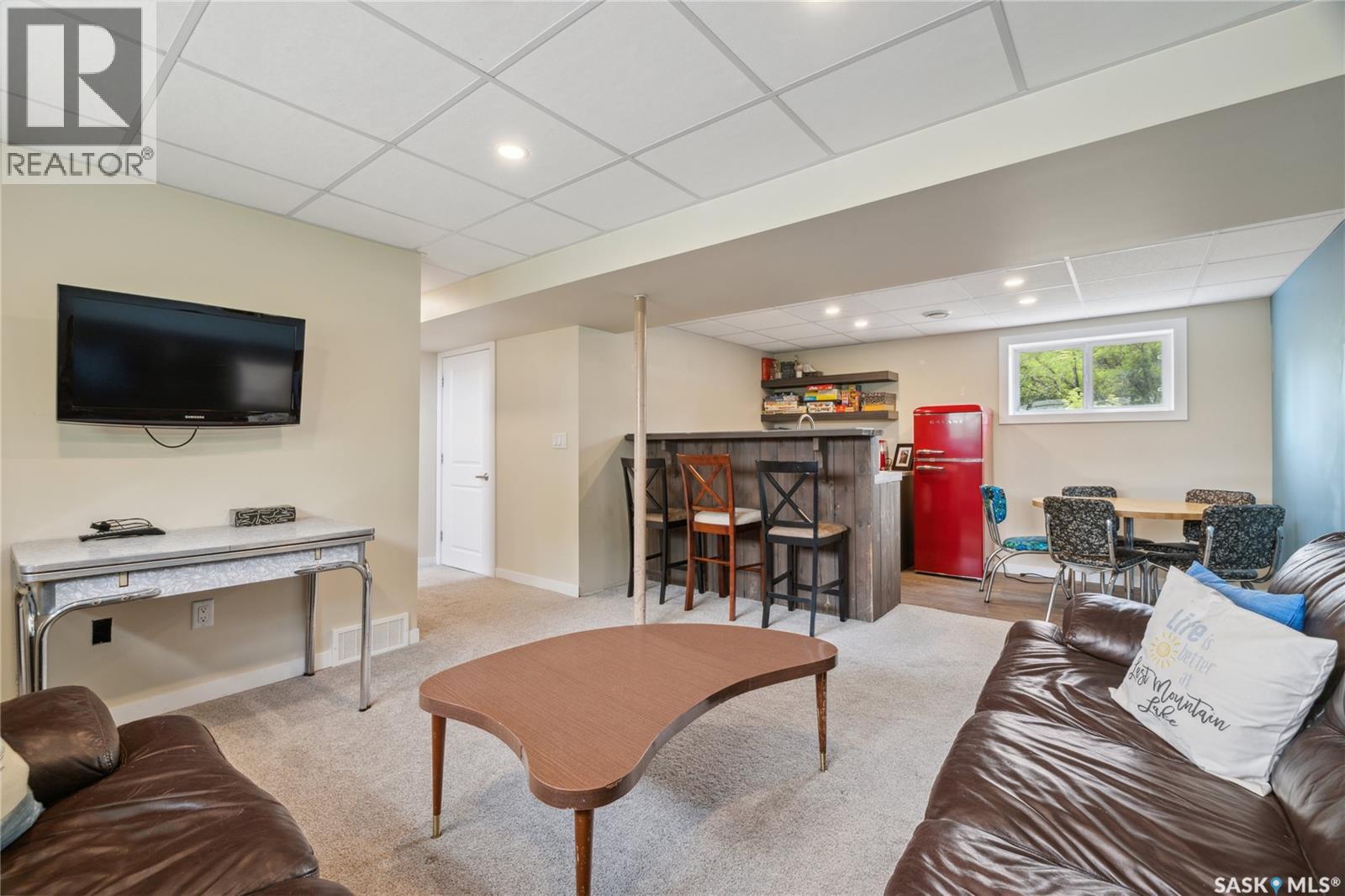 Photo 29 of 461 13 Th Street E, Regina Beach SK