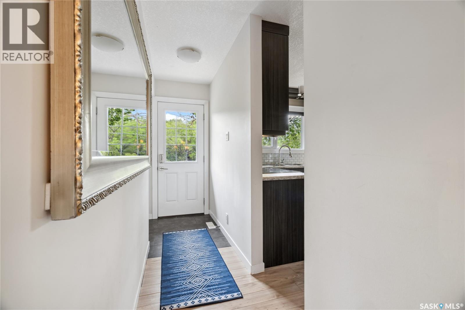 Photo 6 of 461 13 Th Street E, Regina Beach SK