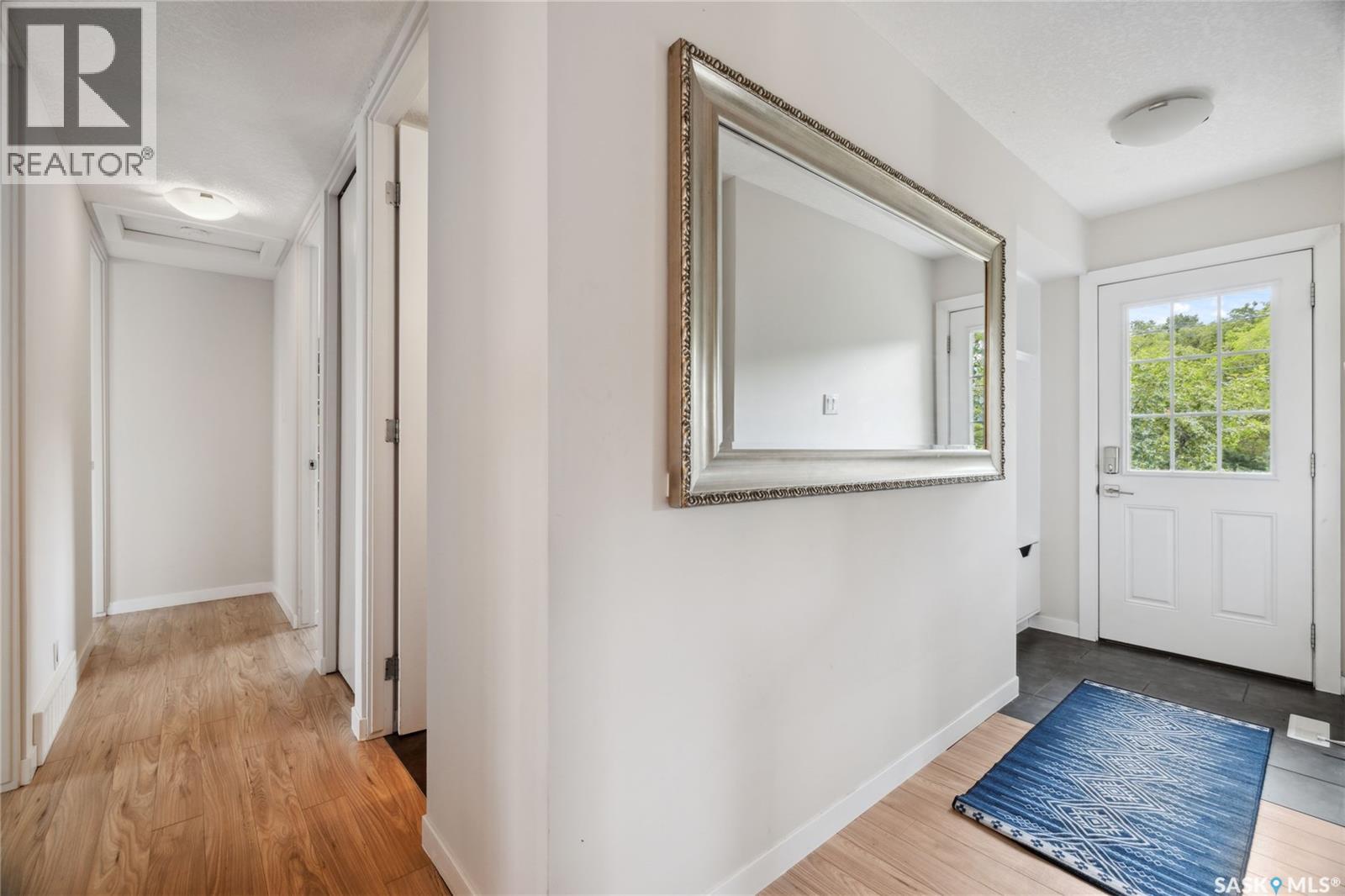 Photo 7 of 461 13 Th Street E, Regina Beach SK