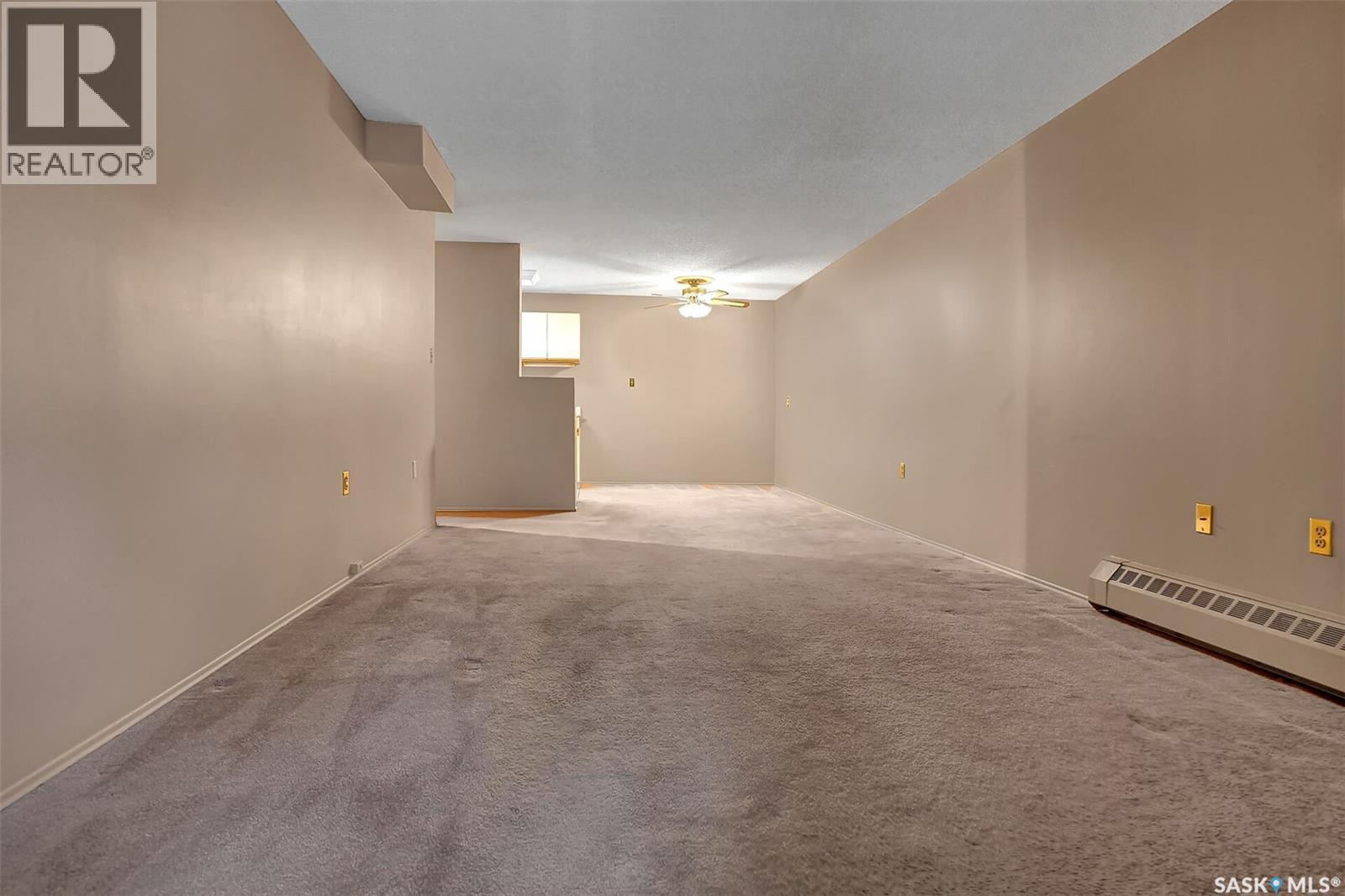 Photo 16 of 108 3420 Park Street, Regina SK