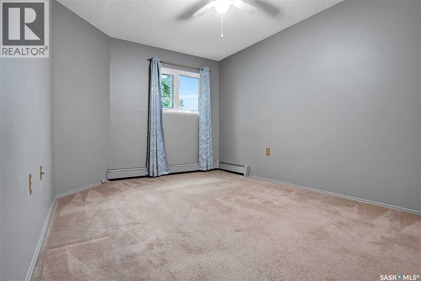 Photo 22 of 108 3420 Park Street, Regina SK
