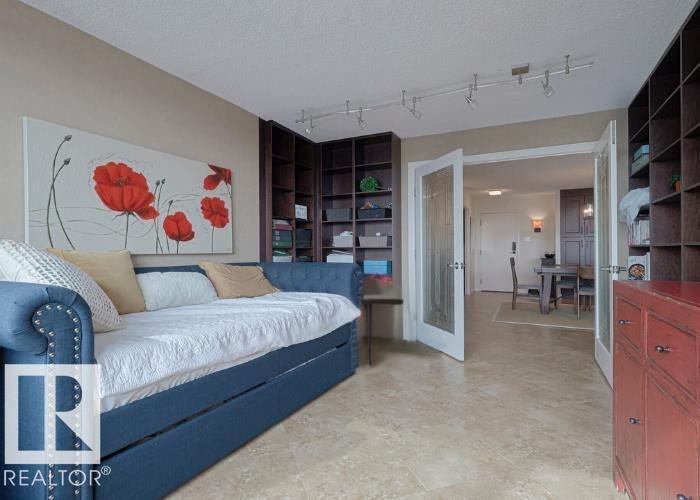 Photo 10 of 702 9923 103 St Nw, Edmonton AB