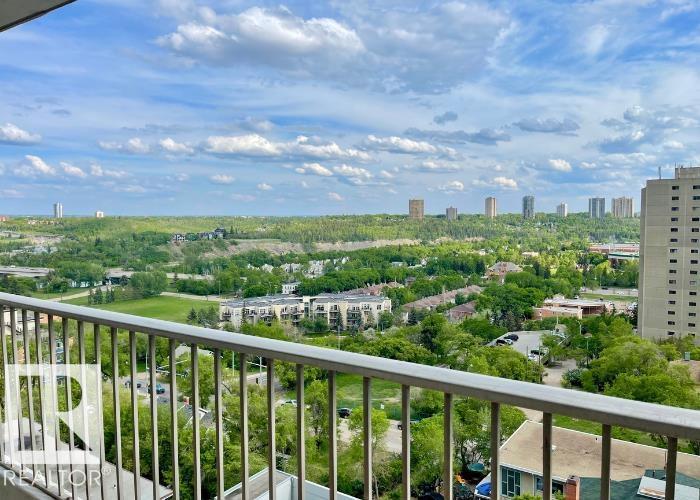 Photo 24 of 702 9923 103 St Nw, Edmonton AB