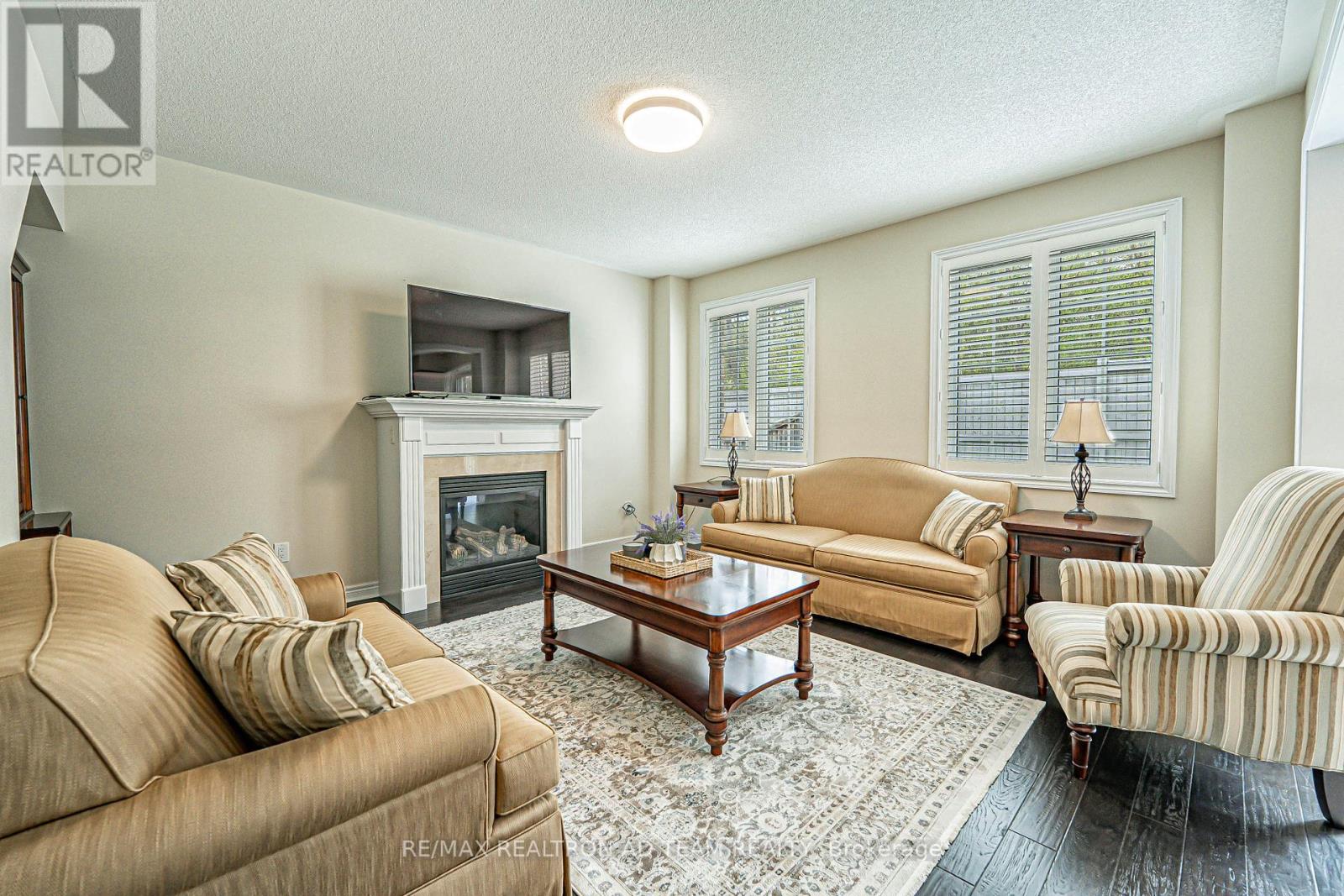 Photo 26 of 22 Bignell Crescent, Ajax ON