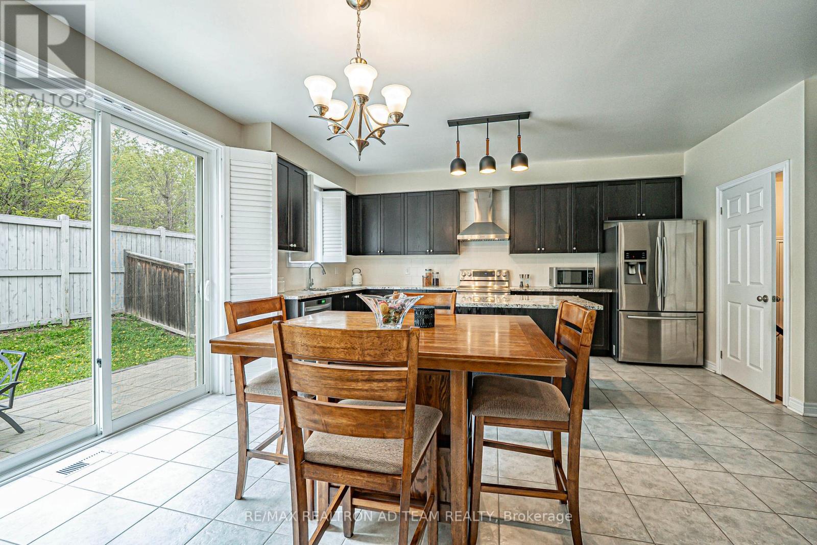Photo 2 of 22 Bignell Crescent, Ajax ON