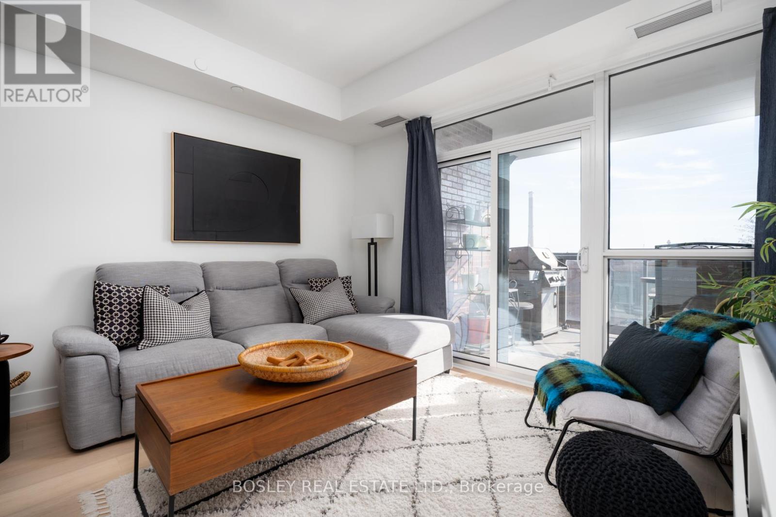 Photo 7 of 508 1331 Queen Street E, Toronto ON