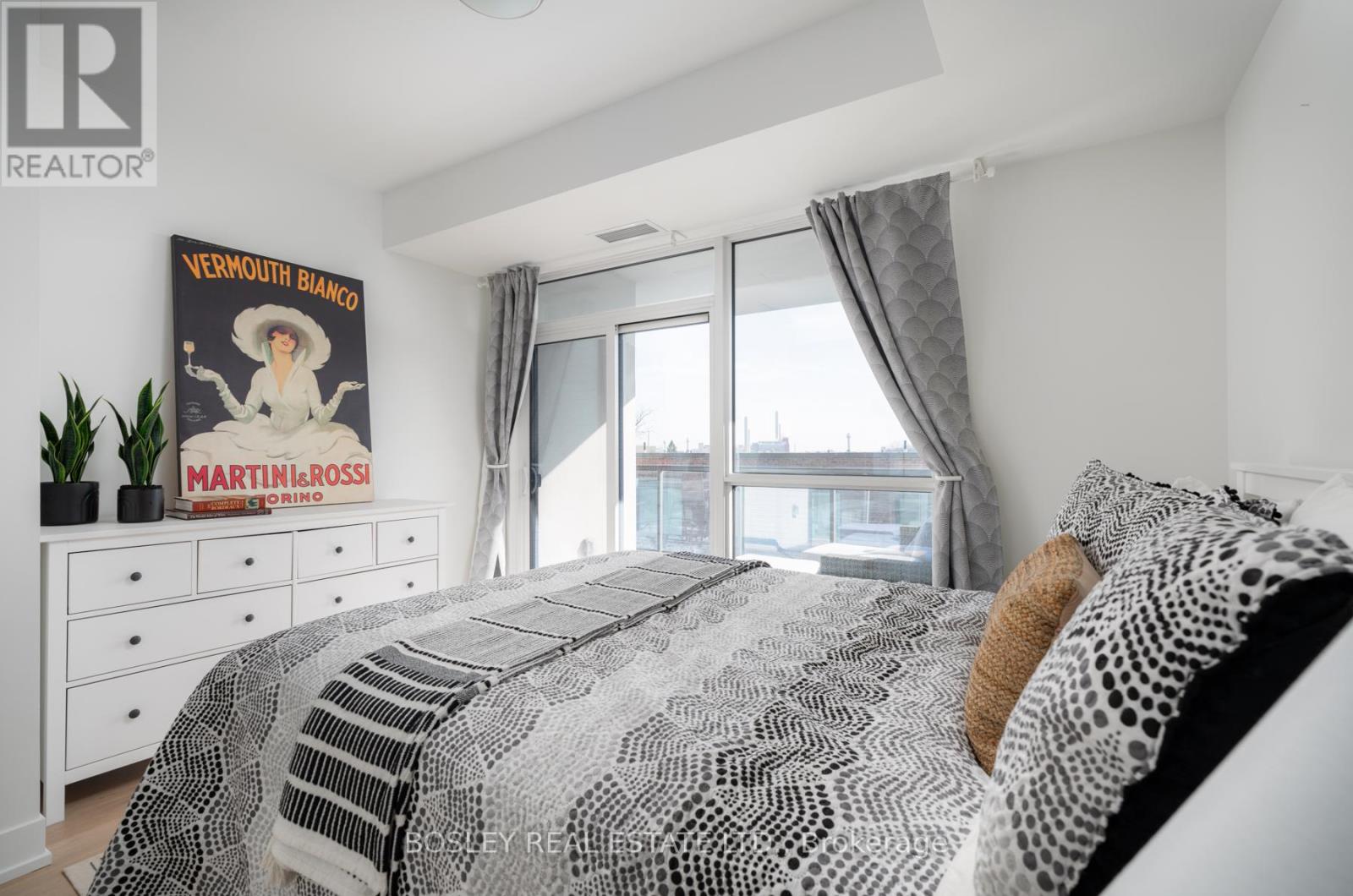 Photo 1 of 508 1331 Queen Street E, Toronto ON