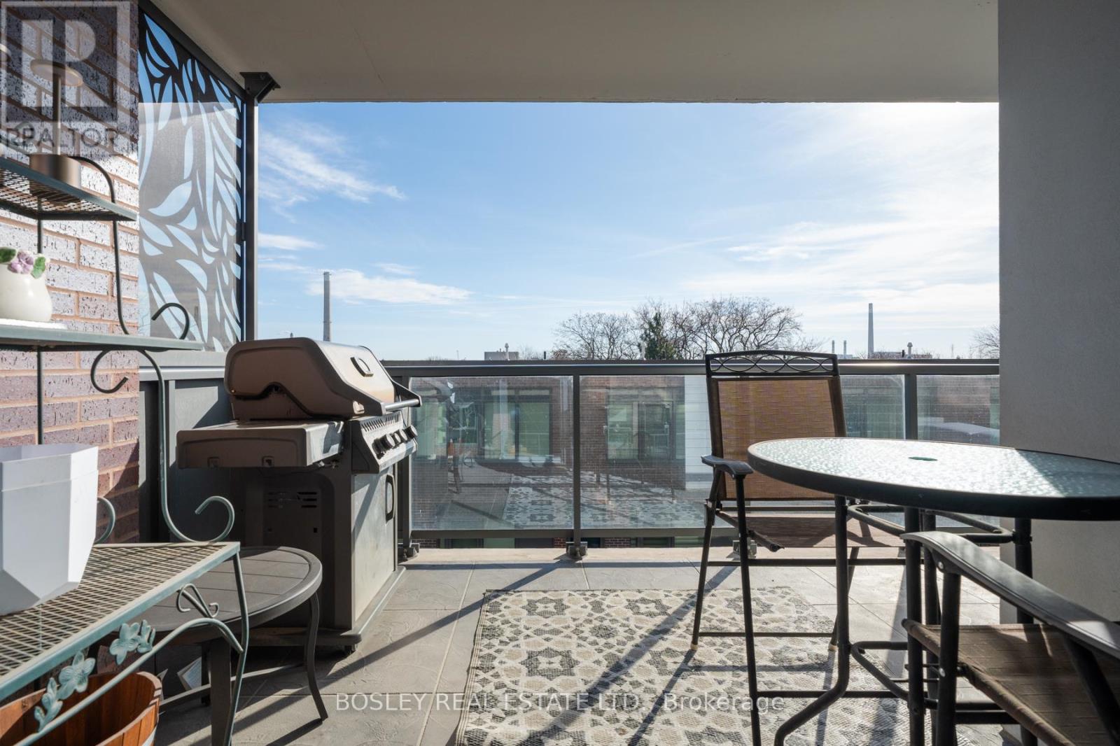 Photo 29 of 508 1331 Queen Street E, Toronto ON