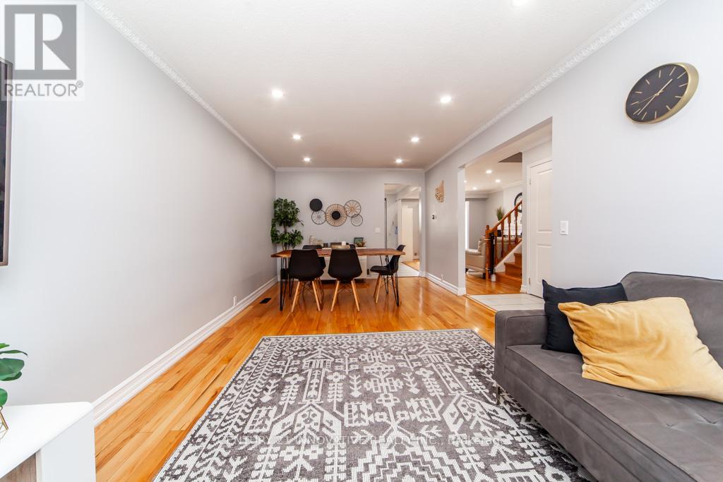 Photo 10 of 79 Mcknight Drive, Toronto ON