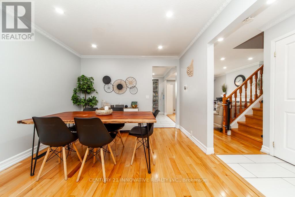Photo 11 of 79 Mcknight Drive, Toronto ON