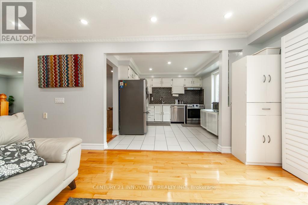 Photo 16 of 79 Mcknight Drive, Toronto ON