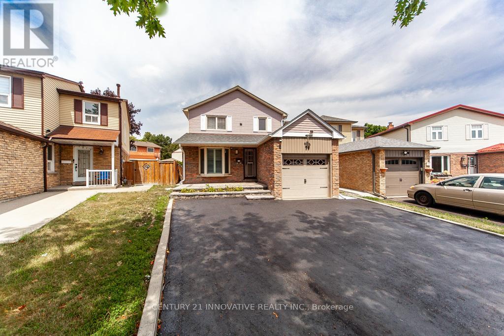 Photo 3 of 79 Mcknight Drive, Toronto ON