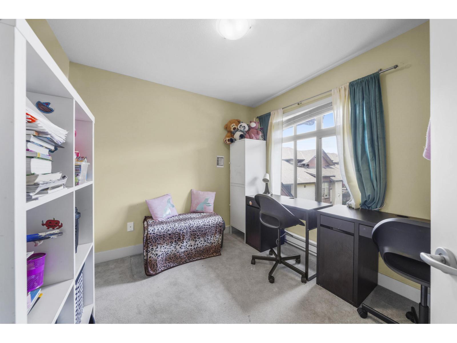 Photo 18 of 15 19478 65 Avenue, Surrey BC
