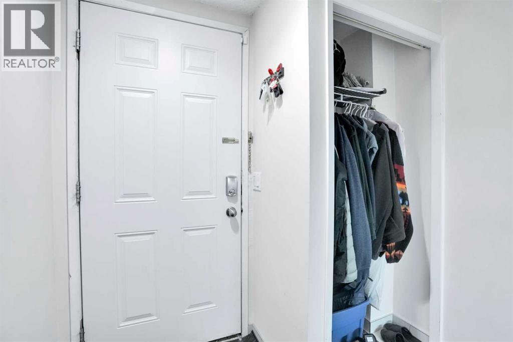 Single Family House 4 Level for Sale in    Street NE Marlborough Calgary 