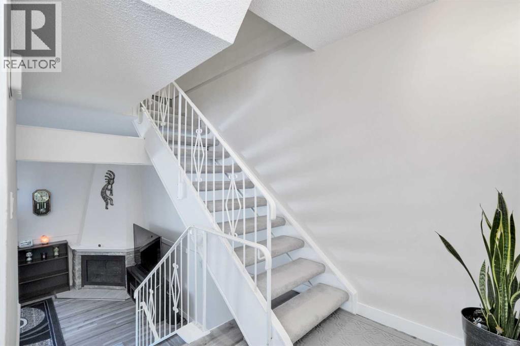 Single Family House 4 Level for Sale in    Street NE Marlborough Calgary 