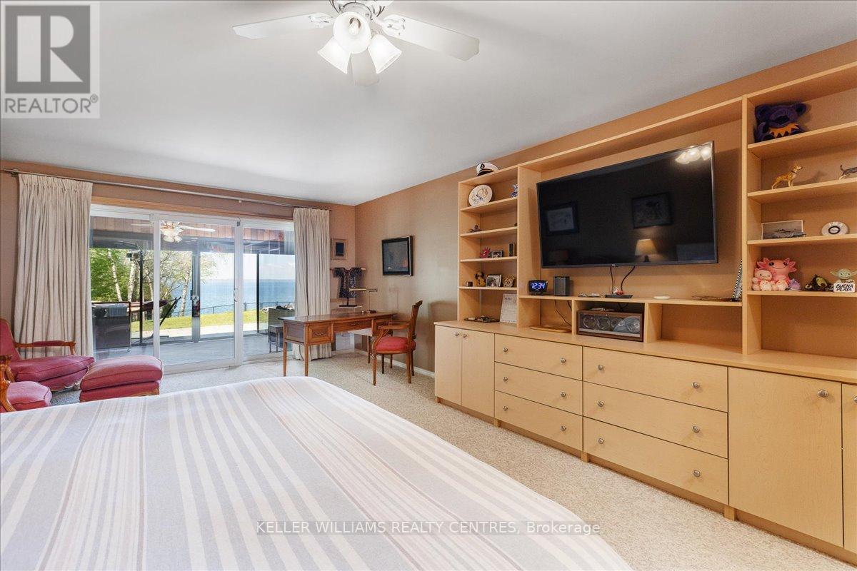 Photo 21 of 700 Lake Drive N, Georgina ON