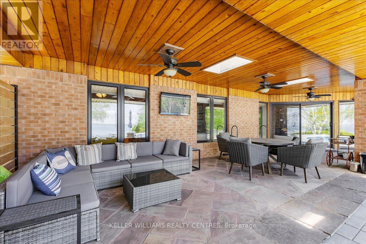 Photo 36 of 700 Lake Drive N, Georgina ON