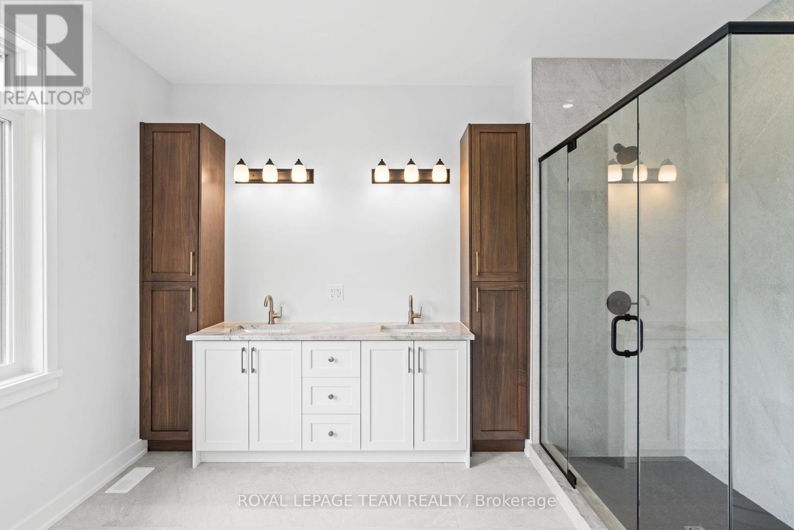Photo 3 of 1184 Jamieson Lane, Renfrew ON