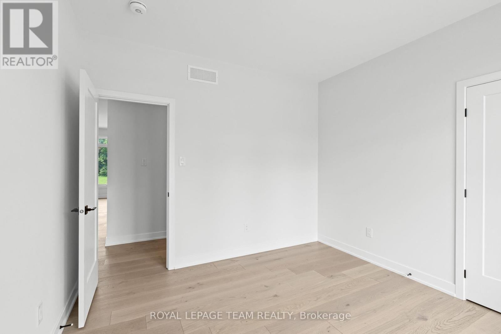 Photo 39 of 1184 Jamieson Lane, Renfrew ON