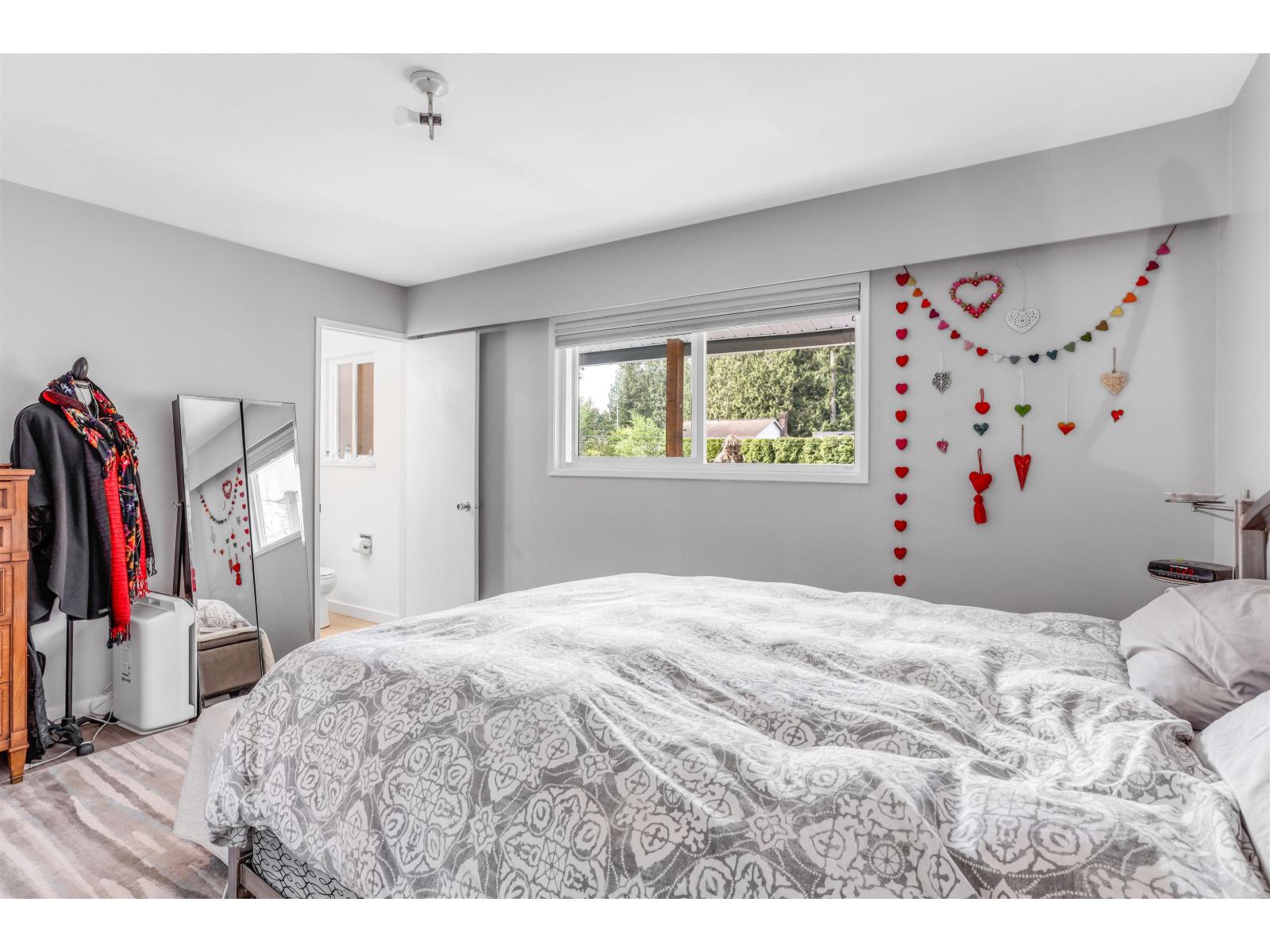 Photo 17 of 3943 202 A Street, Langley BC