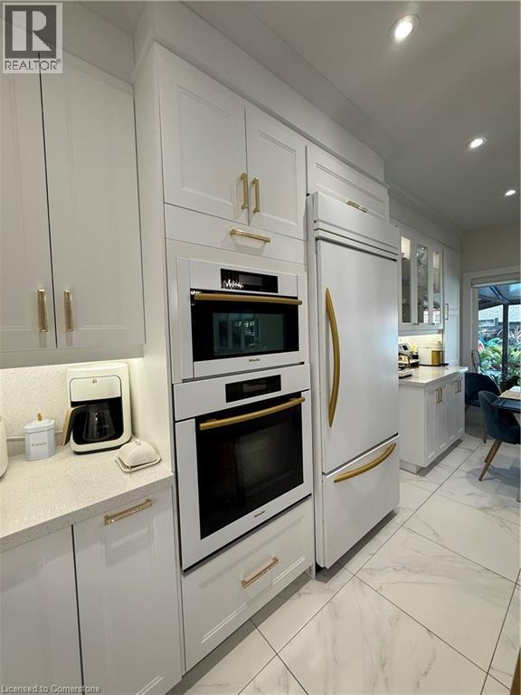 Photo 11 of 11 Donatello Court, Hamilton ON