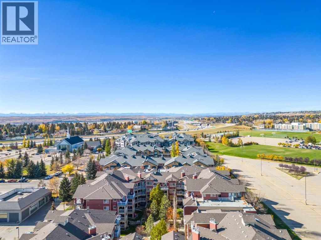 Single Family House for Sale in   Richard Place SW Lincoln Park Calgary 