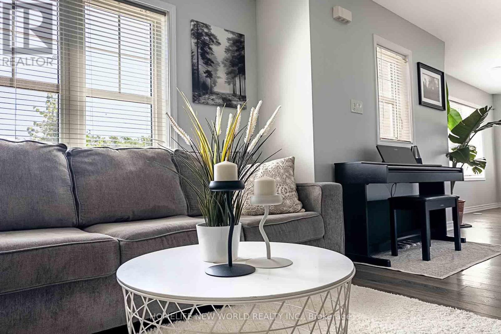 Photo 6 of 1593 Leblanc Court, Milton ON