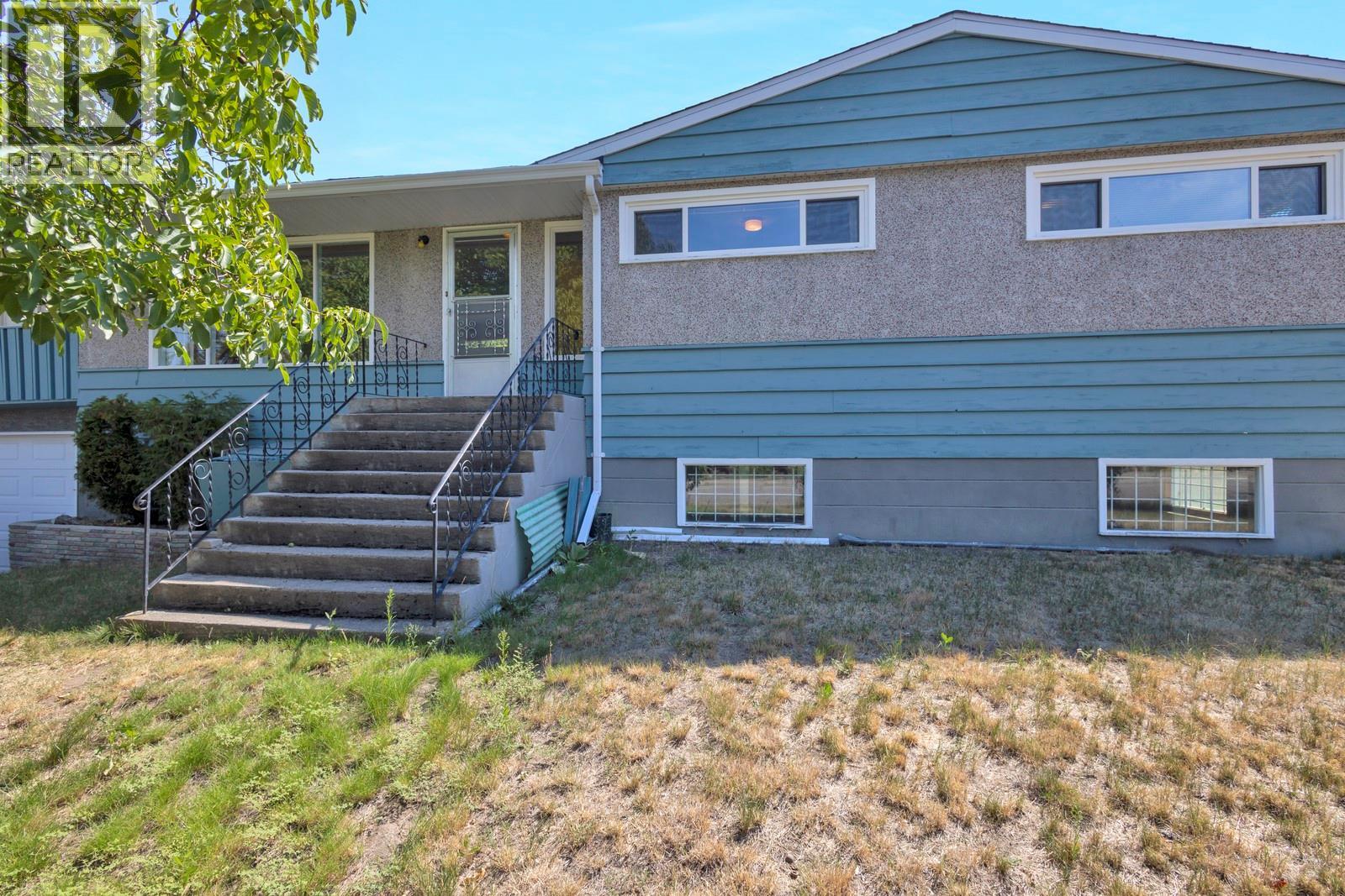 Photo 6 of 4693 Raymer Road, Kelowna BC