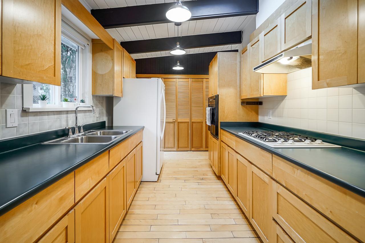 14352 110 AVENUE AVENUE, Surrey