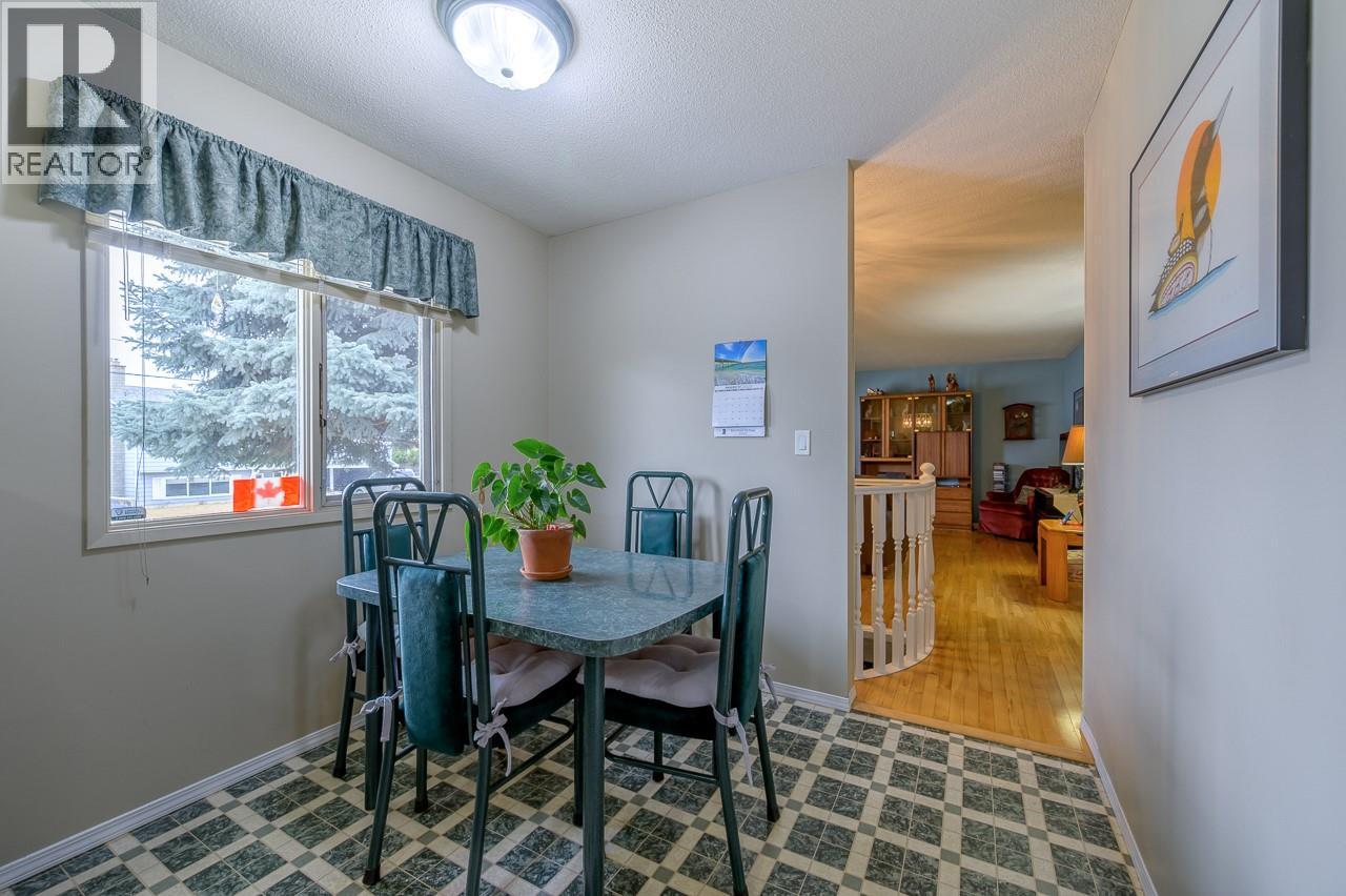 1743 SHERIDAN Drive, Kamloops