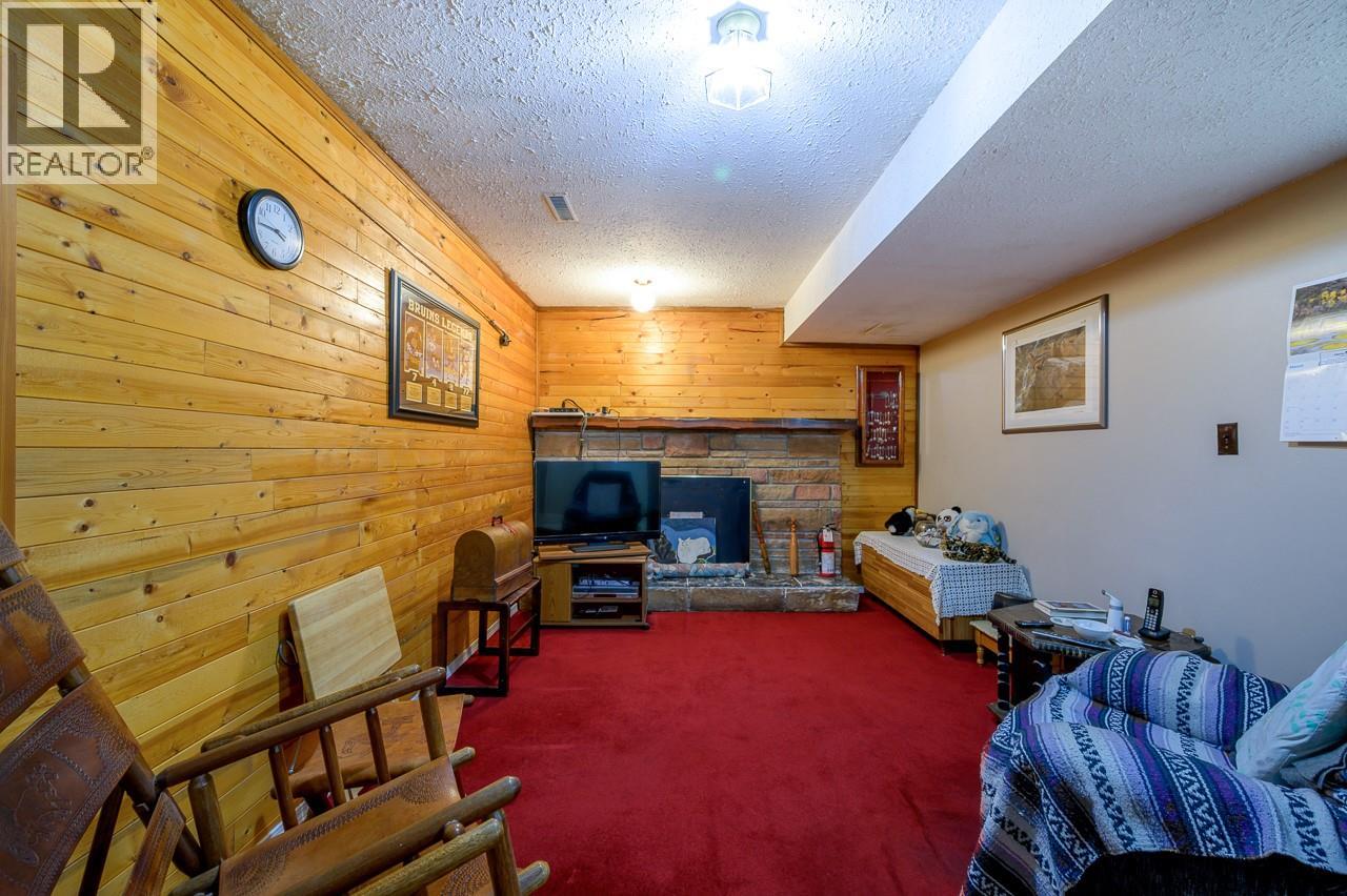 1743 SHERIDAN Drive, Kamloops