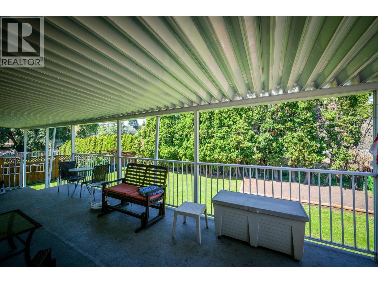 1743 SHERIDAN Drive, Kamloops