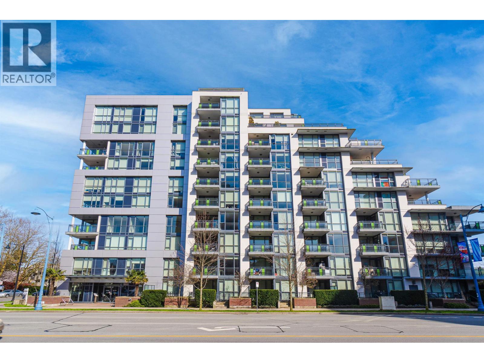 Photo 32 of 902 6180 Cooney Road, Richmond BC