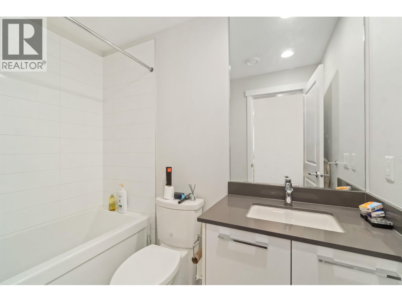 Photo 16 of 123 9551 Alexandra Road, Richmond BC