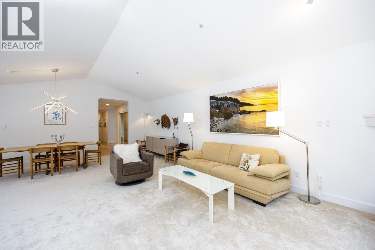 Photo 36 of 401 1283 Parkgate Avenue, North Vancouver BC