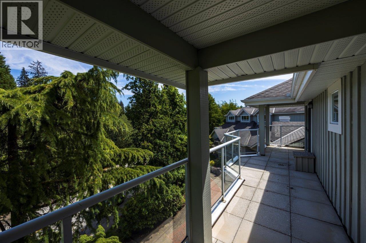 Photo 25 of 401 1283 Parkgate Avenue, North Vancouver BC