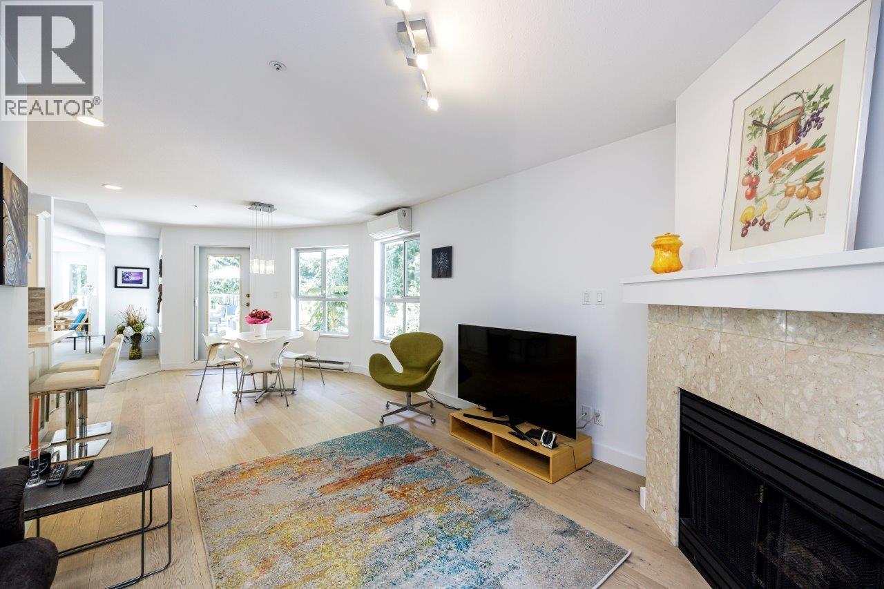 Photo 7 of 401 1283 Parkgate Avenue, North Vancouver BC