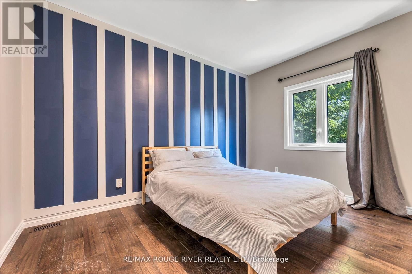 Photo 13 of 100 Queen Street, Kawartha Lakes ON